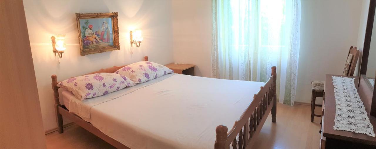 Apartments Josko Barbat Barbat na Rabu Exterior photo