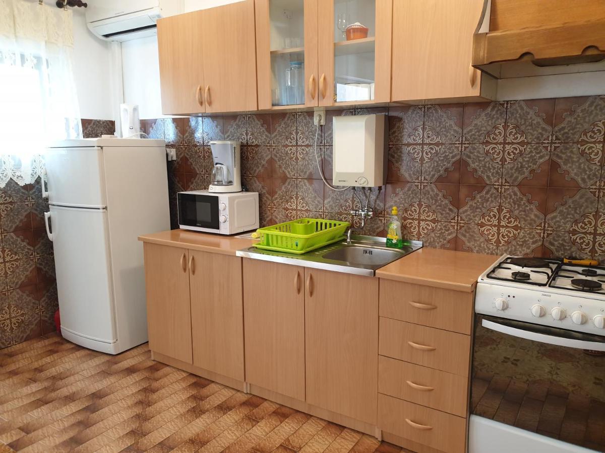 Apartments Josko Barbat Barbat na Rabu Exterior photo